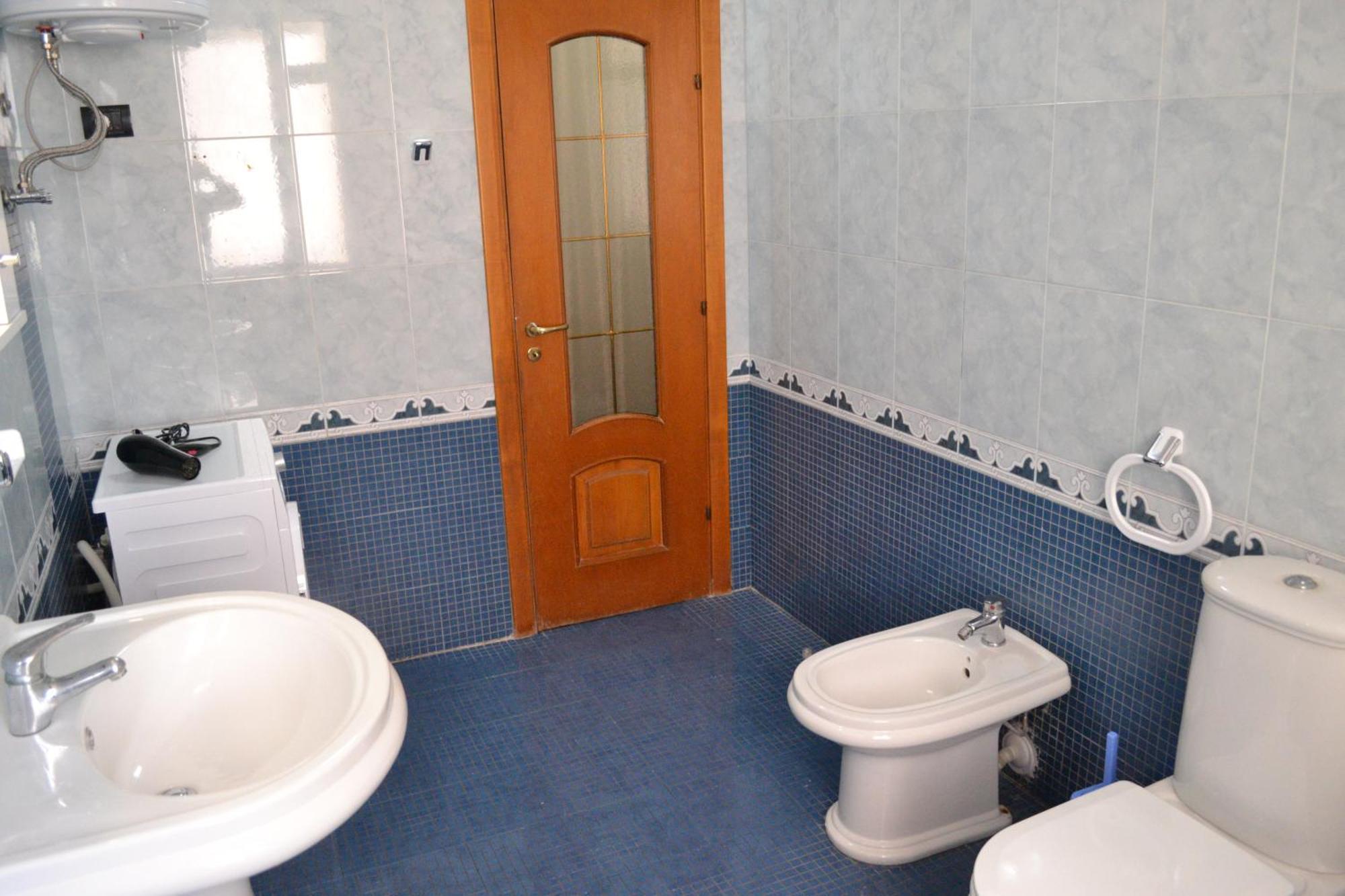 Central 5 Bedrooms Apartment Partial Seaview Vlorë Exteriör bild